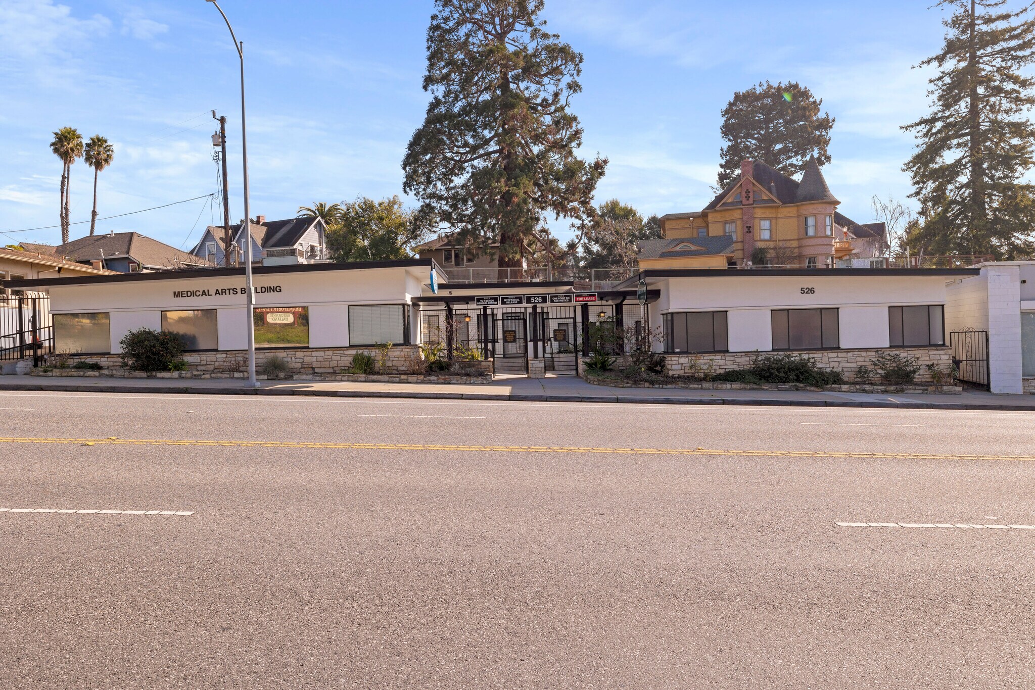 526 Soquel Ave, Santa Cruz, CA for sale Primary Photo- Image 1 of 5