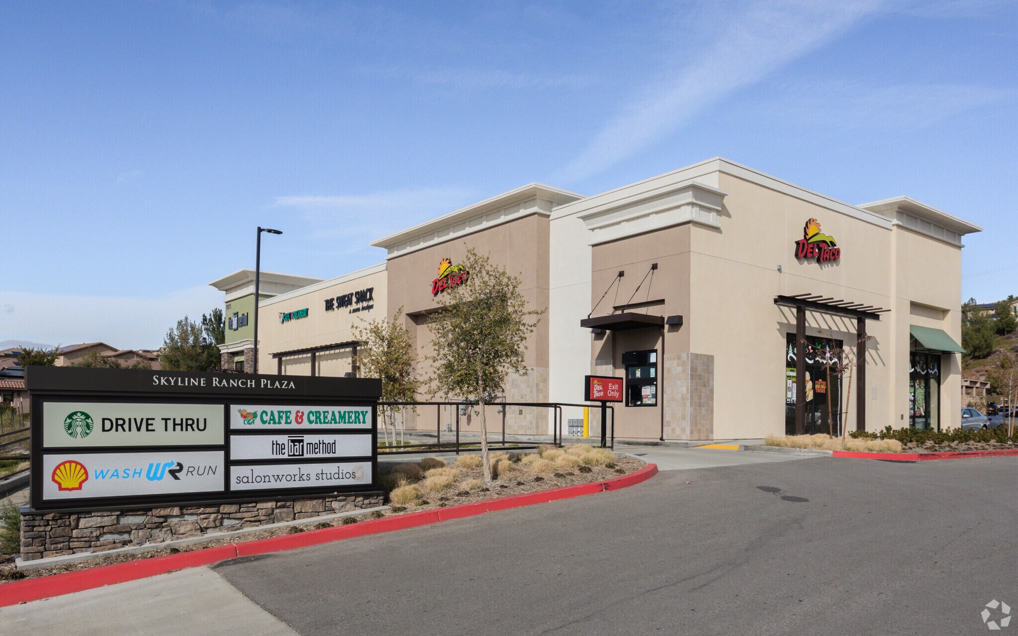 Plum Canyon Rd, Santa Clarita, CA 91350 Skyline Ranch Plaza