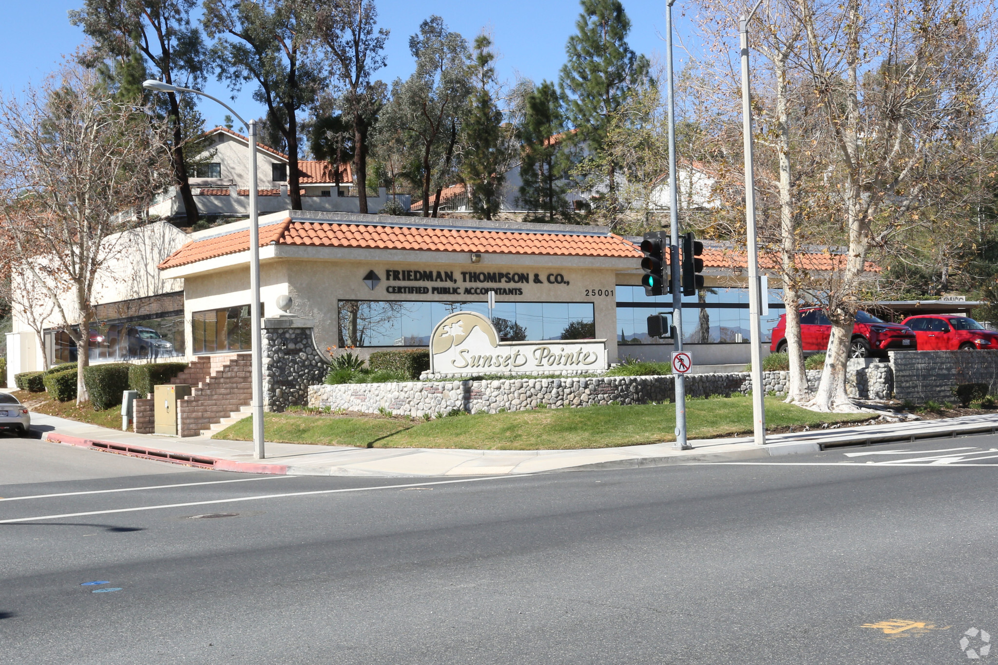 25001 The Old Rd, Santa Clarita, CA for sale Building Photo- Image 1 of 1