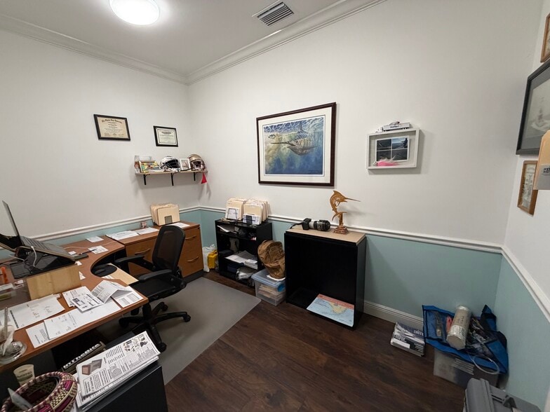 342 Toney Penna Dr, Jupiter, FL for lease - Building Photo - Image 3 of 7