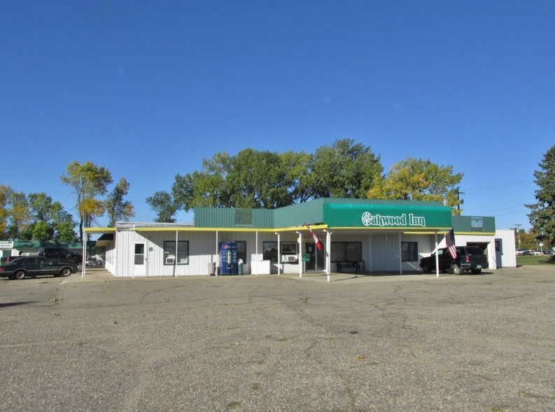 601 Highway 2 SW, Rugby, ND for sale - Building Photo - Image 1 of 1