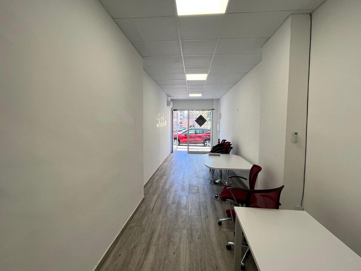 Sant Pere de Ribes, BAR 08812 - Unit - -  - Interior Photo - Image 1 of 4