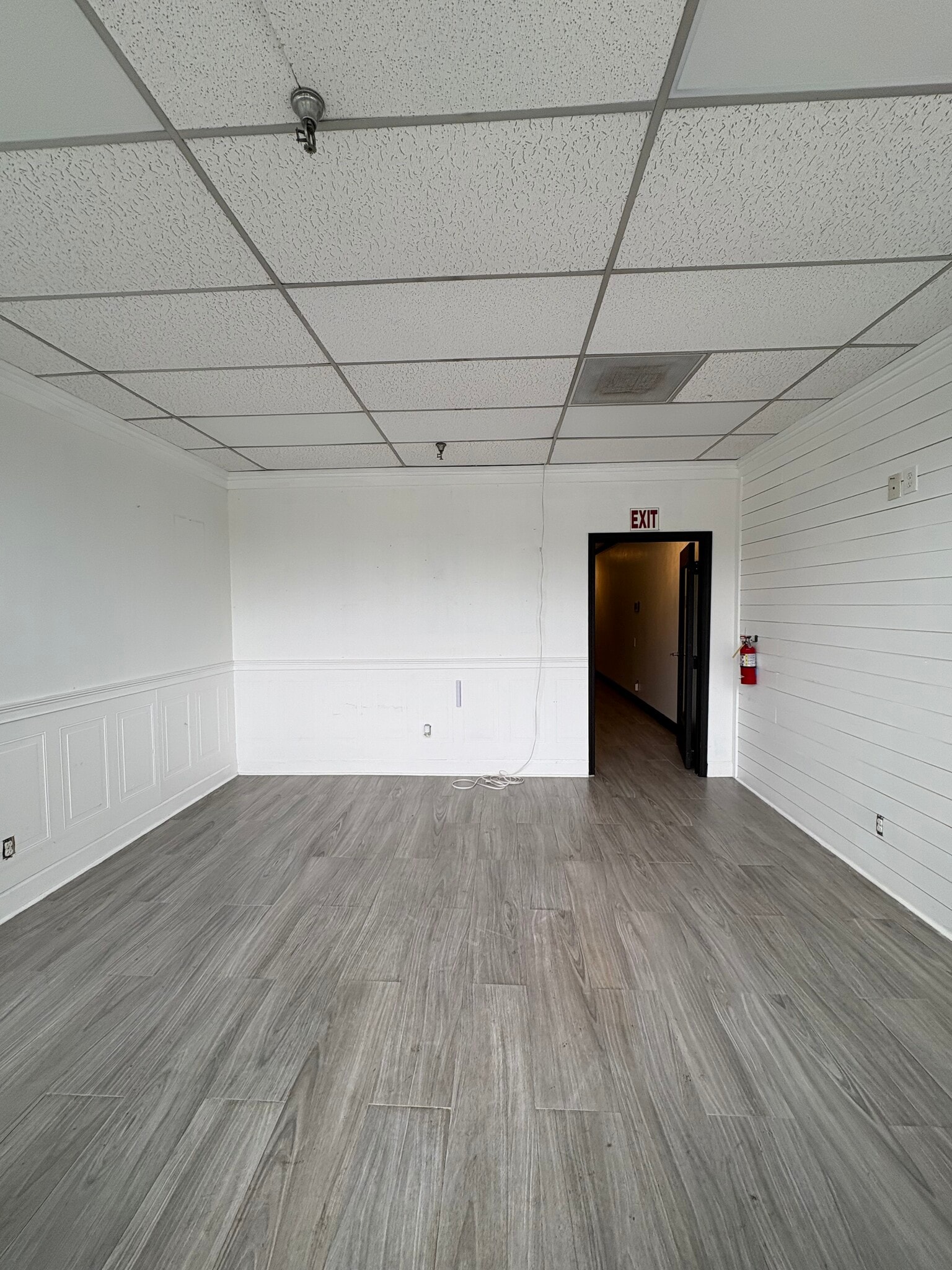 4013 Jonesboro Rd, Forest Park, GA for lease Interior Photo- Image 1 of 8