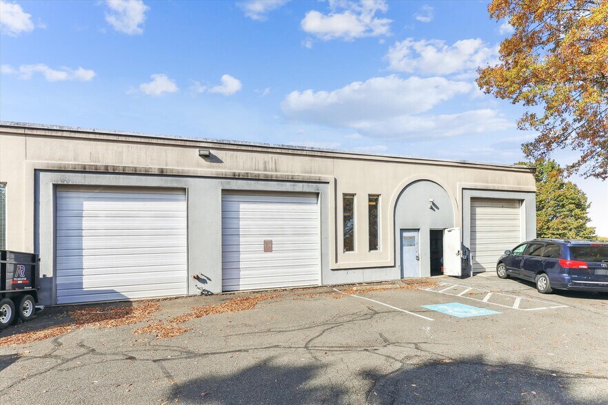 7964 Conell Ct, Lorton, VA for lease - Building Photo - Image 1 of 1