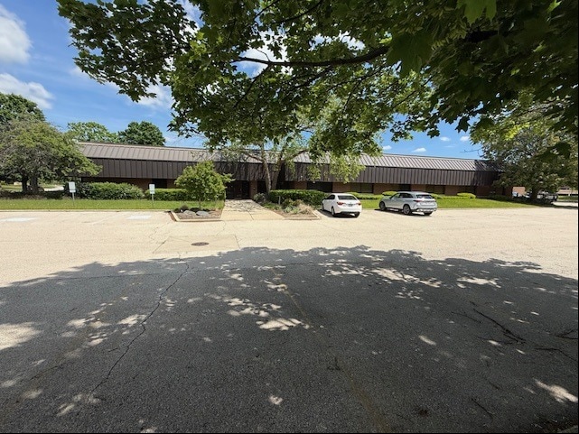 425 Barclay Blvd, Lincolnshire, IL for lease - Building Photo - Image 3 of 15