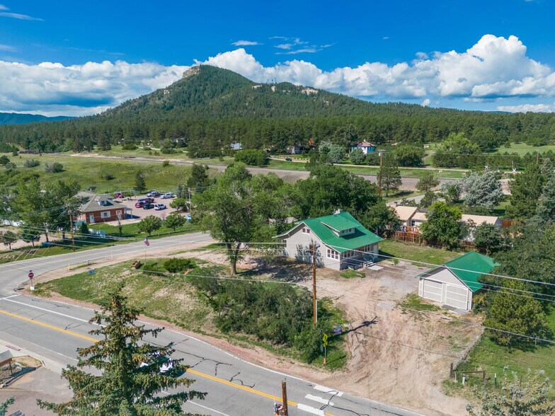 103 Perry Park, Larkspur, CO 80118