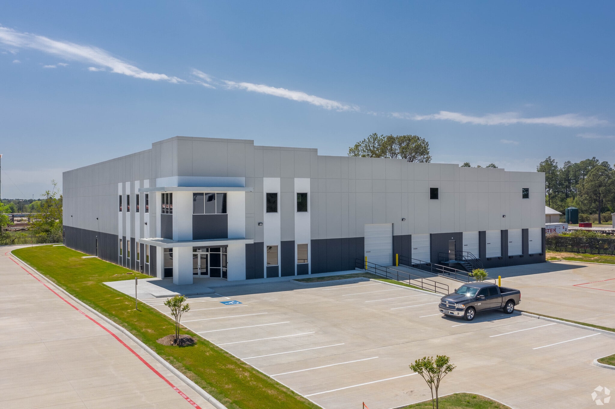 13939 Service Center Dr, Tomball, TX for sale Building Photo- Image 1 of 5