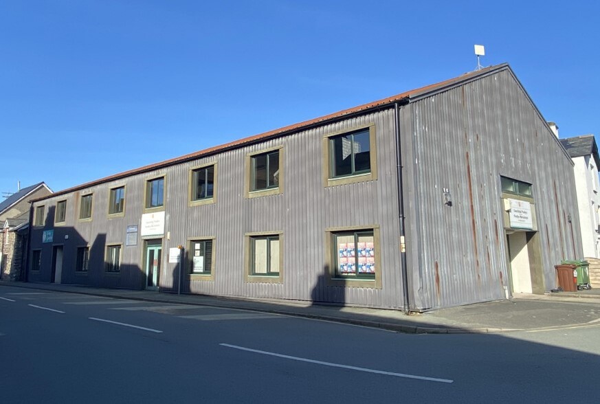 Plassey St, Bala for lease - Primary Photo - Image 1 of 1