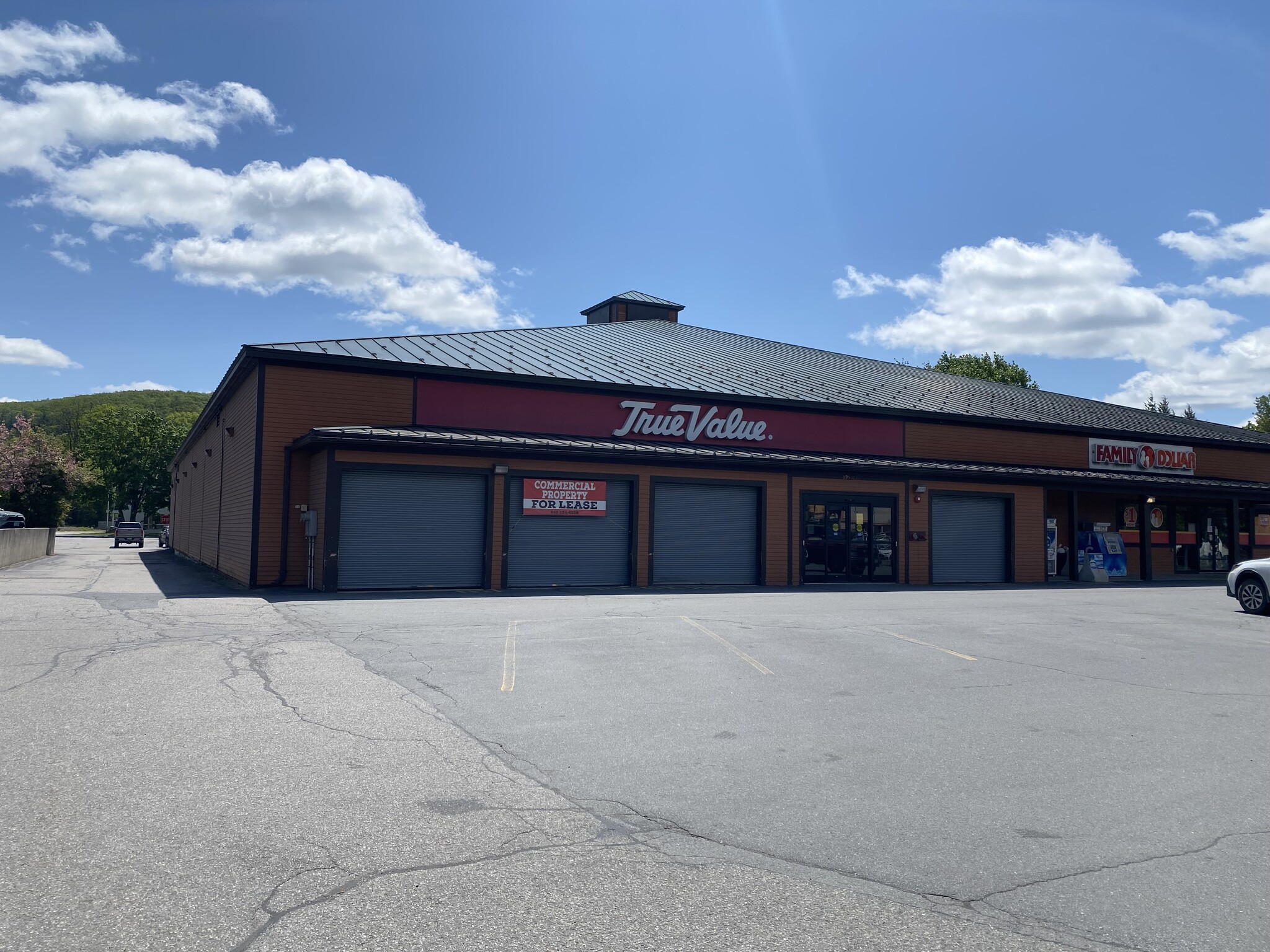 895 Putney Rd, Brattleboro, VT for lease Building Photo- Image 1 of 11