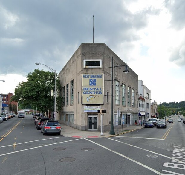 1 W Broadway, Paterson, NJ for lease - Building Photo - Image 1 of 5