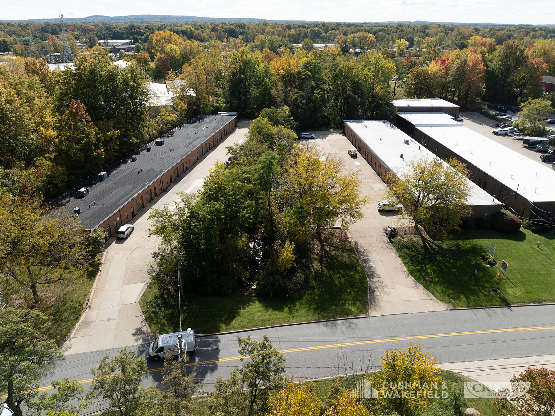 8760-8798 Tyler Blvd, Mentor, OH for lease Building Photo- Image 1 of 4