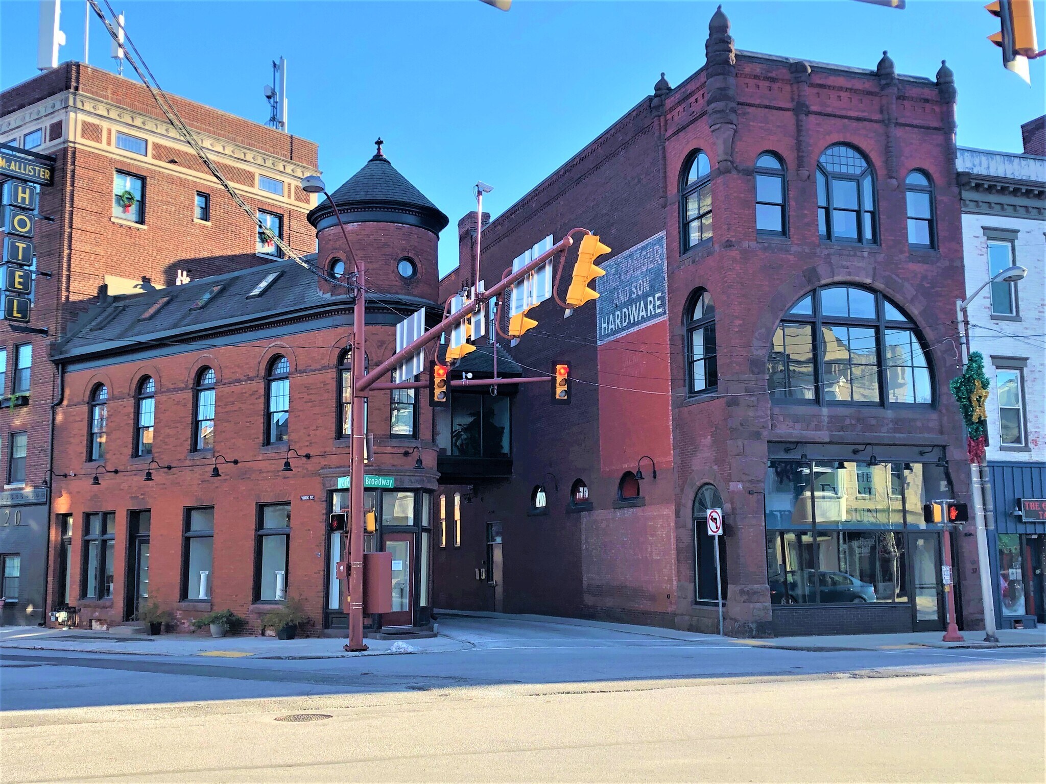 37 Broadway, Hanover, PA for lease Building Photo- Image 1 of 12