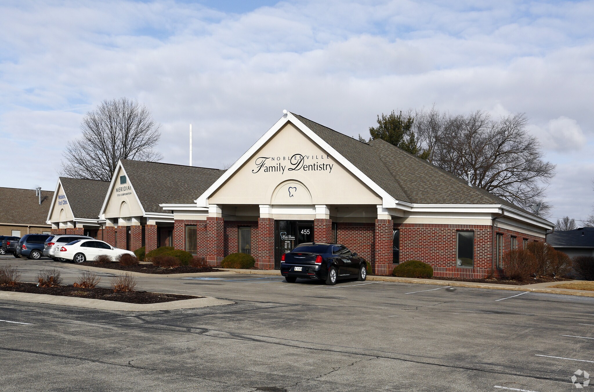 455-475 Sheridan Rd, Noblesville, IN for lease Primary Photo- Image 1 of 4