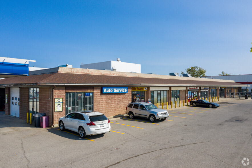 3716 61st Ave SE, Calgary, AB for lease - Building Photo - Image 1 of 4