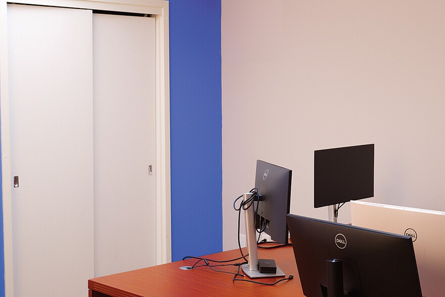 2 Summit Ct, Fishkill, NY for lease - Interior Photo - Image 2 of 19