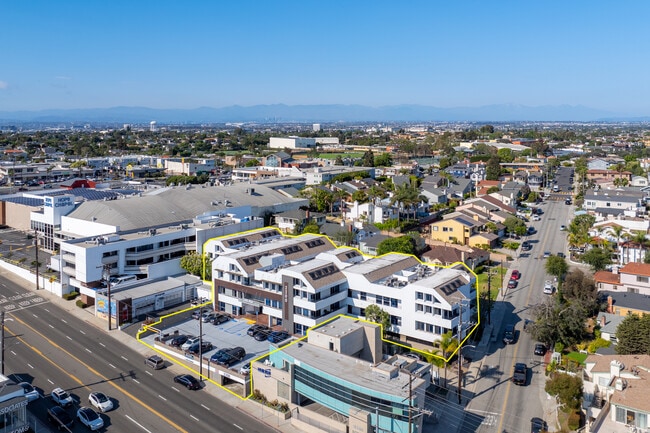 More details for 2200 Pacific Coast Hwy, Hermosa Beach, CA - Office for Auction