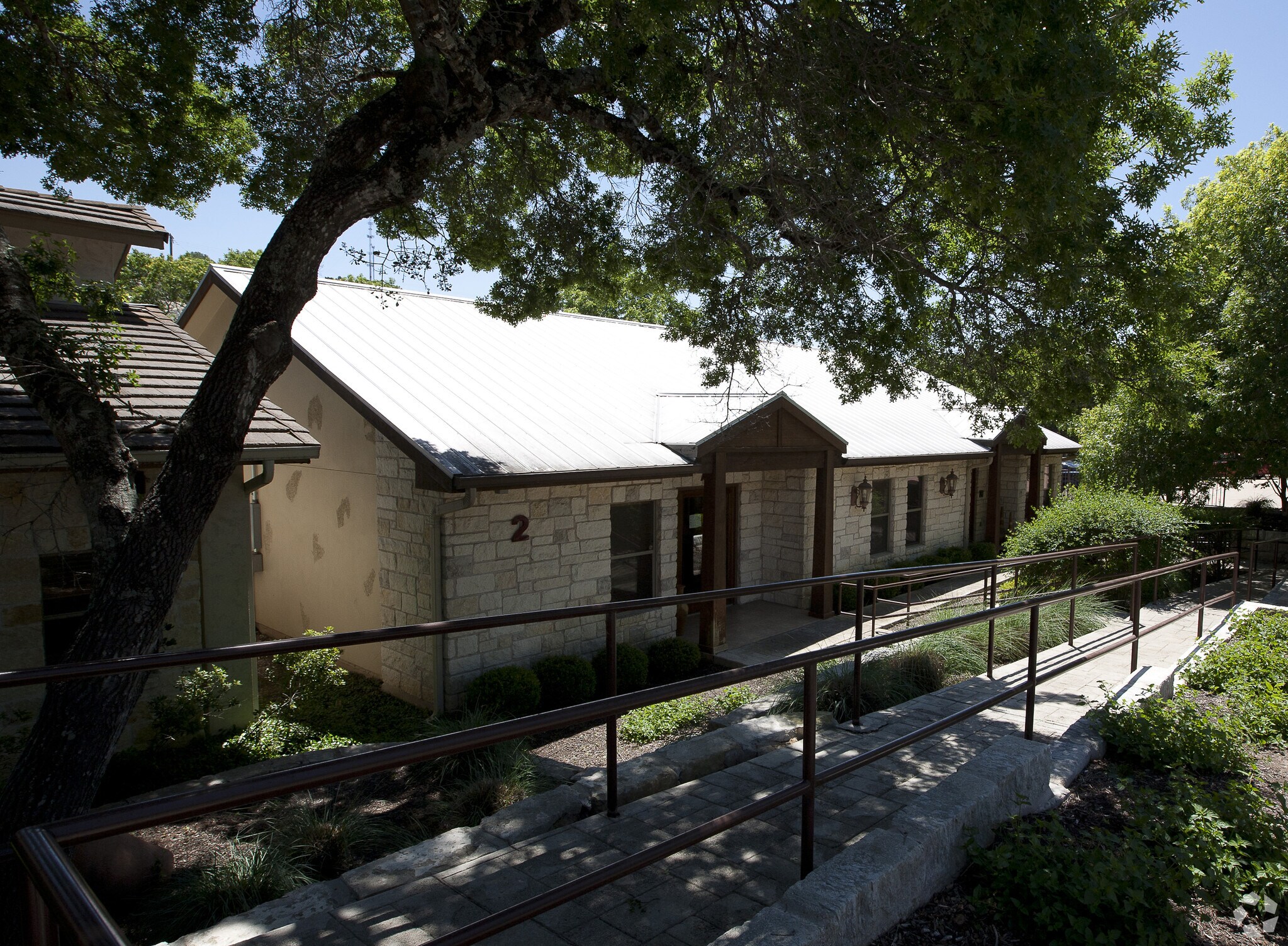 205 Wild Basin Rd, Austin, TX for sale Primary Photo- Image 1 of 1