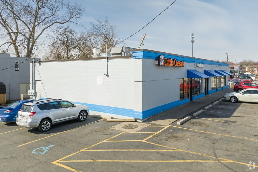 3247 W Alexis Rd, Toledo, OH for lease - Primary Photo - Image 1 of 5