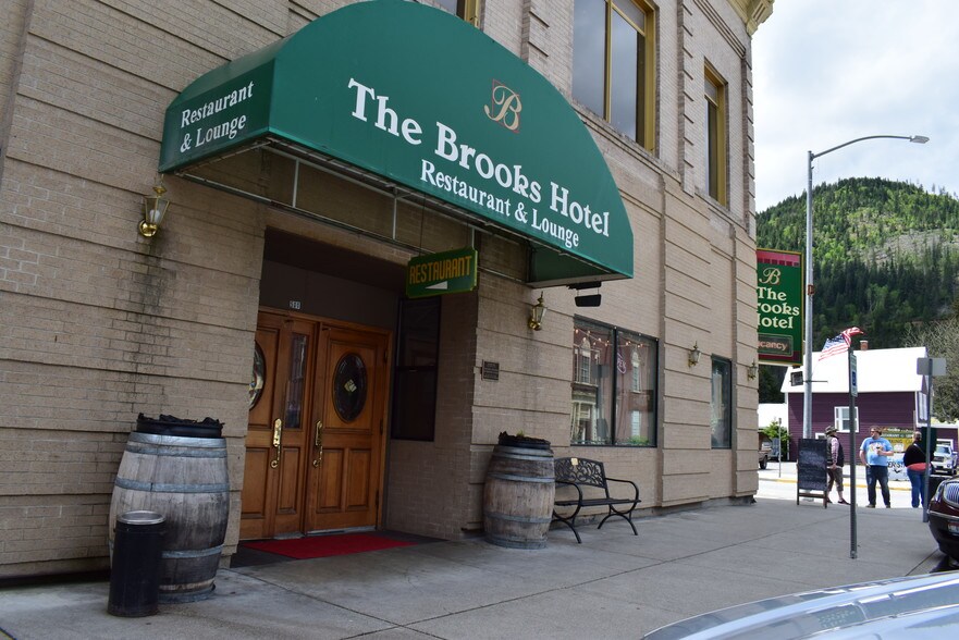 500 Cedar St, Wallace, ID, 83873 Hotel Property For Sale