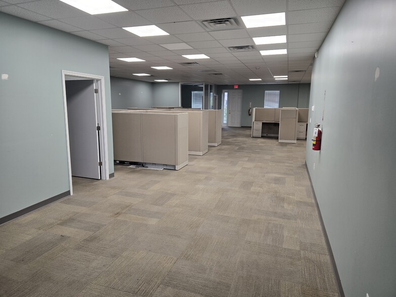 101 Whitehall Dr, Saint Augustine, FL for lease - Building Photo - Image 2 of 15