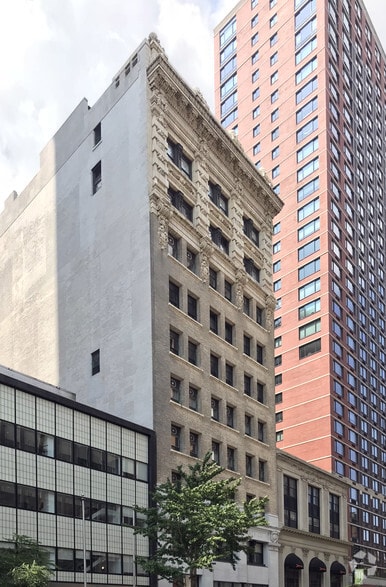 188 Montague St, Brooklyn, NY for lease - Building Photo - Image 3 of 4