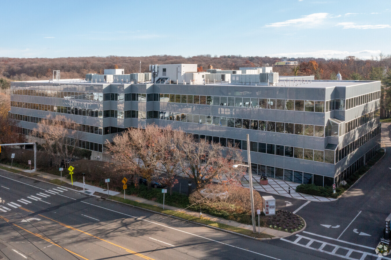 1010 Northern Blvd, Great Neck, NY 11021 - Medical for Lease | LoopNet