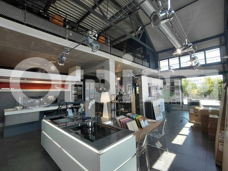 Retail in Guérande for lease - Interior Photo - Image 3 of 5