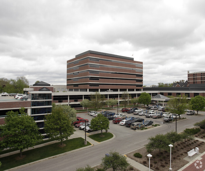 1500 S 48th St, Lincoln, NE for lease - Primary Photo - Image 1 of 4