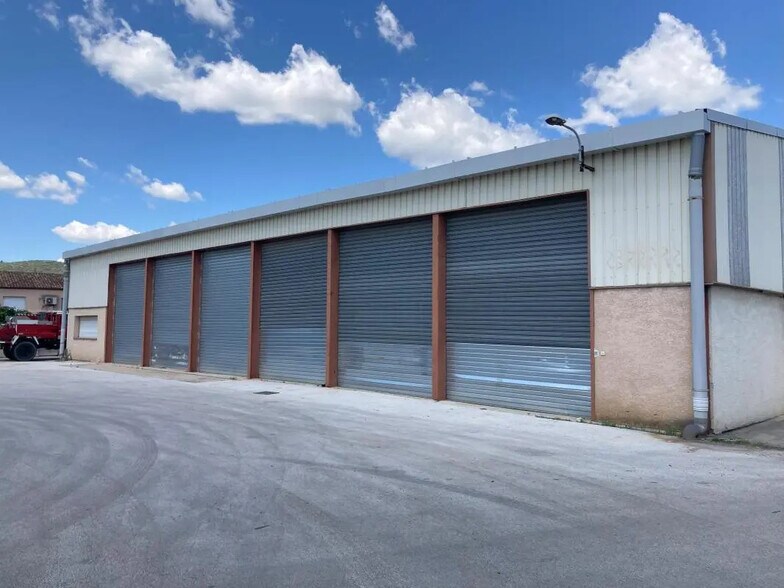 Office in Flassans-sur-Issole for lease - Building Photo - Image 3 of 12