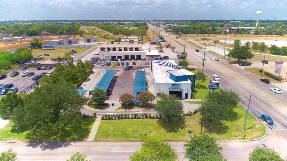 9801 Jones Rd, Houston, TX for sale - Building Photo - Image 1 of 7