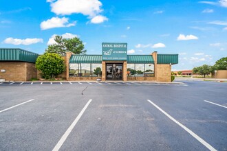 7902 Slide Rd, Lubbock, TX for lease Building Photo- Image 2 of 22