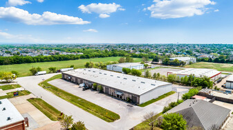 1000-1008 N Commercial Blvd, Arlington TX - Warehouse