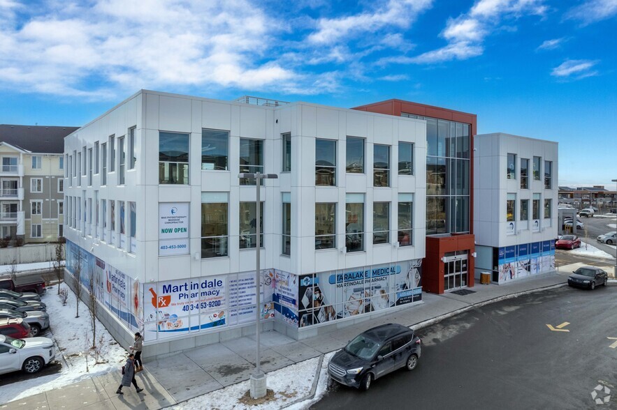 7171 80th Ave NE, Calgary, AB for lease - Building Photo - Image 3 of 6