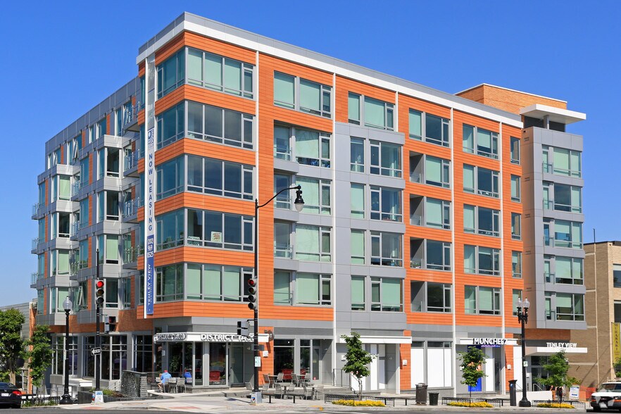 4600 Wisconsin Ave Nw Washington Dc 20016 Apartments Property 4600 Wisconsin Ave Nw Tenley View 1 543 Sf Of 4 Star Retail E Available In Washington Dc