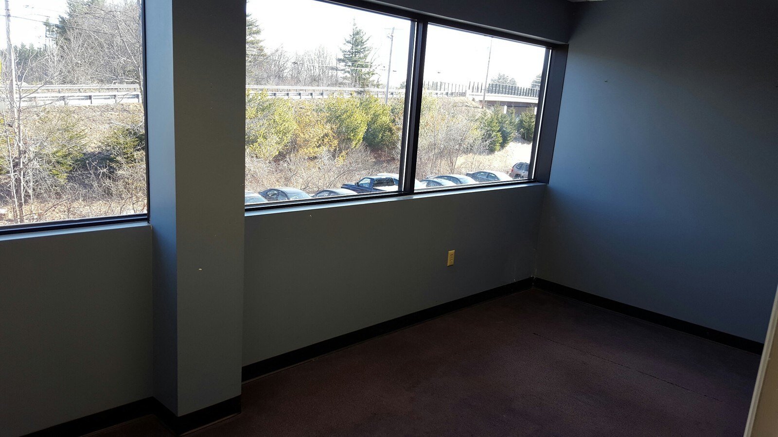 140 LeominsterShirley Rd, Lunenburg, MA 01462