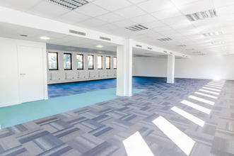 Office in Clichy for lease Interior Photo- Image 2 of 5