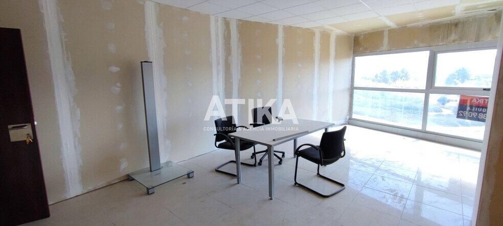 Office in L'Olleria for sale - Building Photo - Image 2 of 5