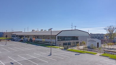 1610 54th Ave, Nashville, TN for lease Building Photo- Image 1 of 6