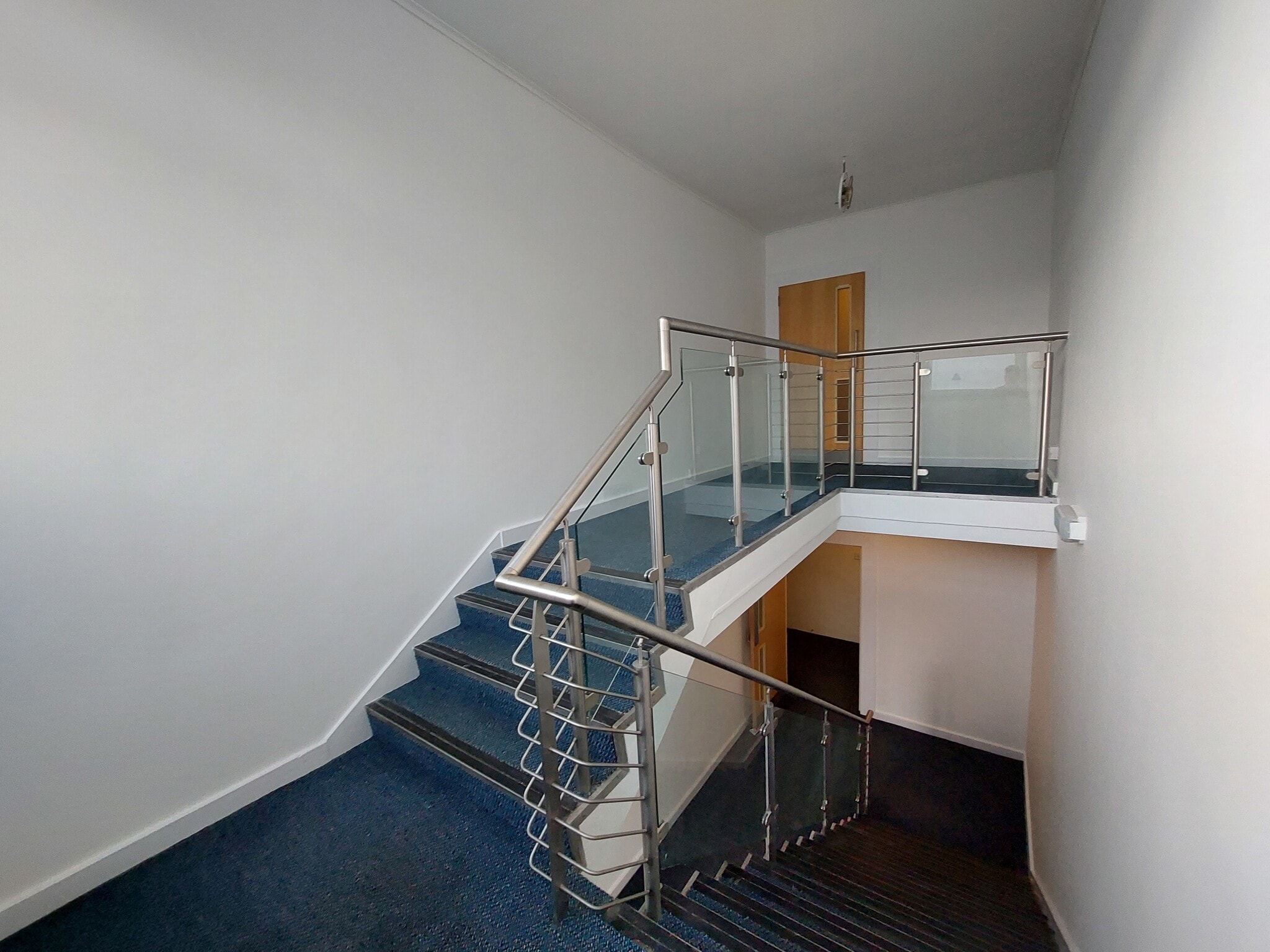Greenwell Rd, Aberdeen for lease Interior Photo- Image 1 of 10