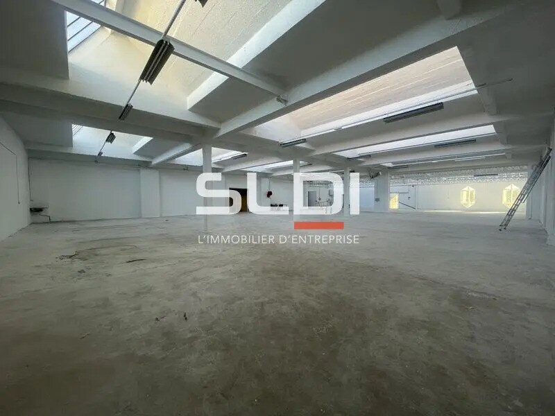 Flex in Villeurbanne for sale Interior Photo- Image 1 of 8