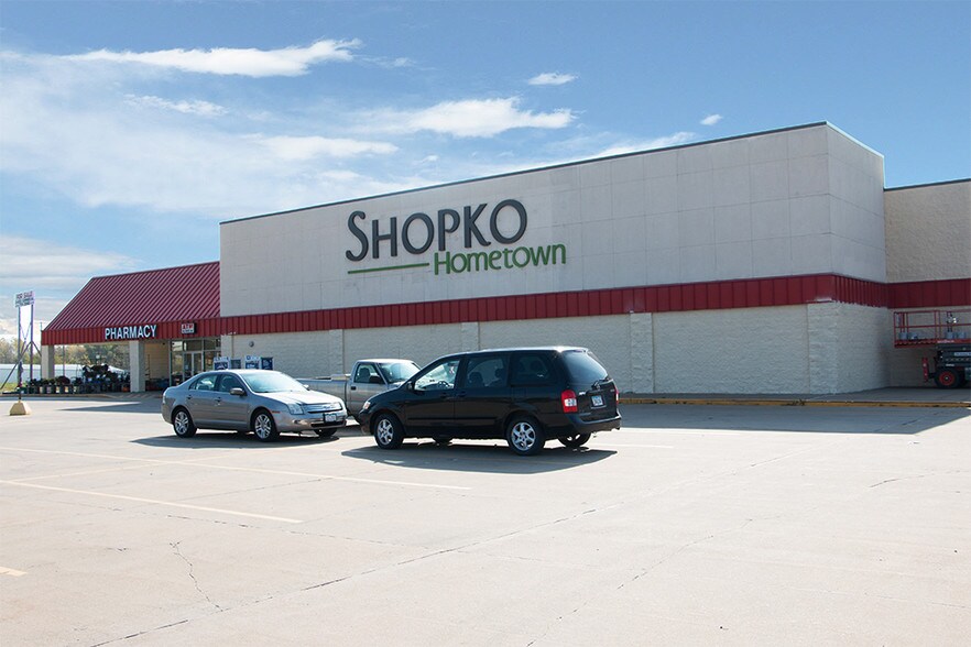 251 S 4th St, Savanna, IL for sale - Building Photo - Image 1 of 1