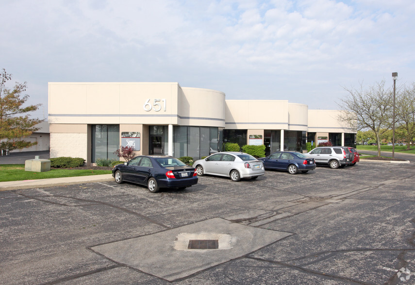 651 Lakeview Plaza Blvd, Worthington, OH for lease - Primary Photo - Image 1 of 26