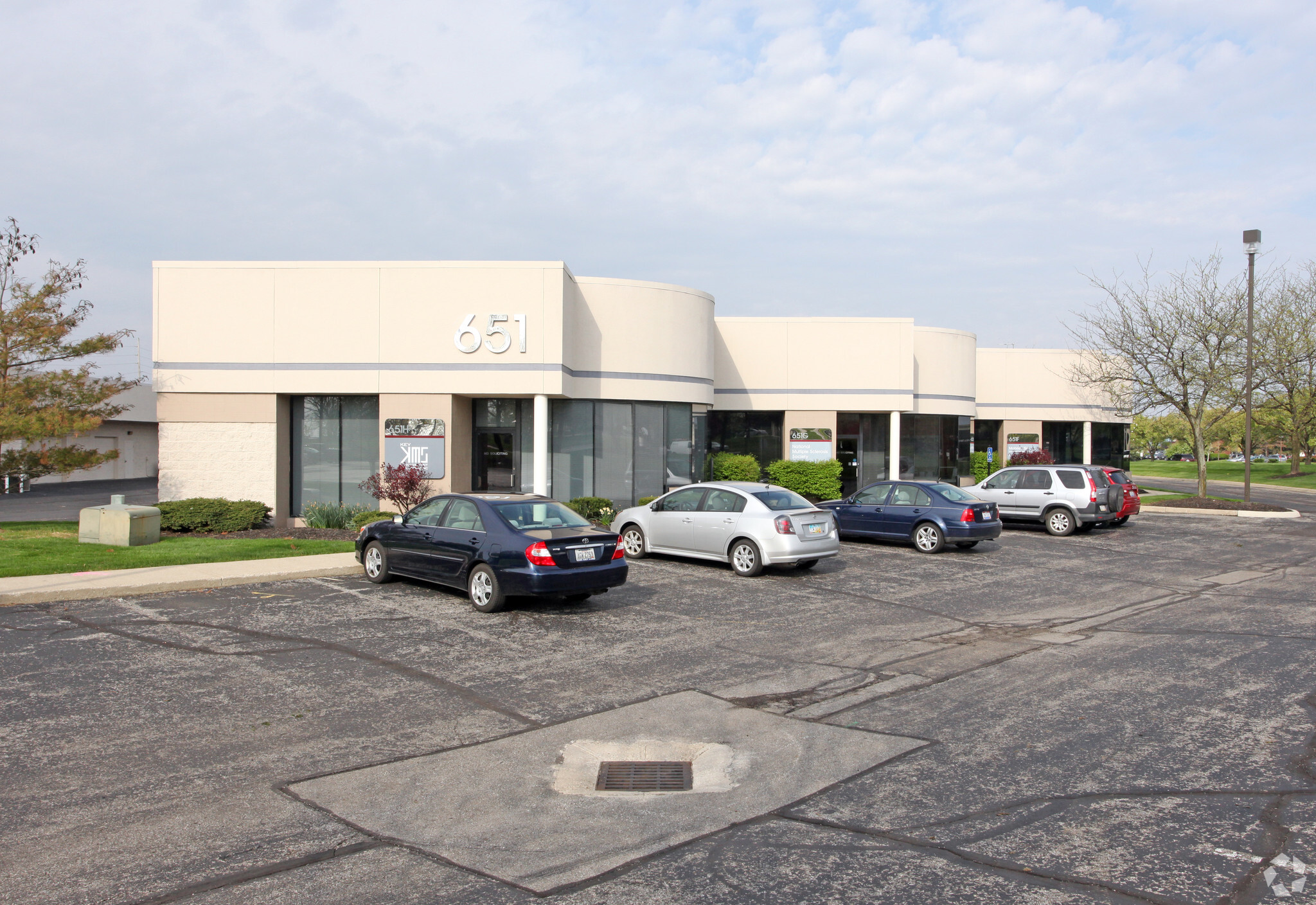 651 Lakeview Plaza Blvd, Worthington, OH for lease Primary Photo- Image 1 of 27