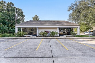 5001 Broadway St, Pearland, TX for lease Interior Photo- Image 1 of 54