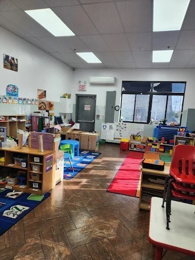 13009 Springfield Blvd, Springfield Gardens, NY for sale - Building Photo - Image 2 of 6