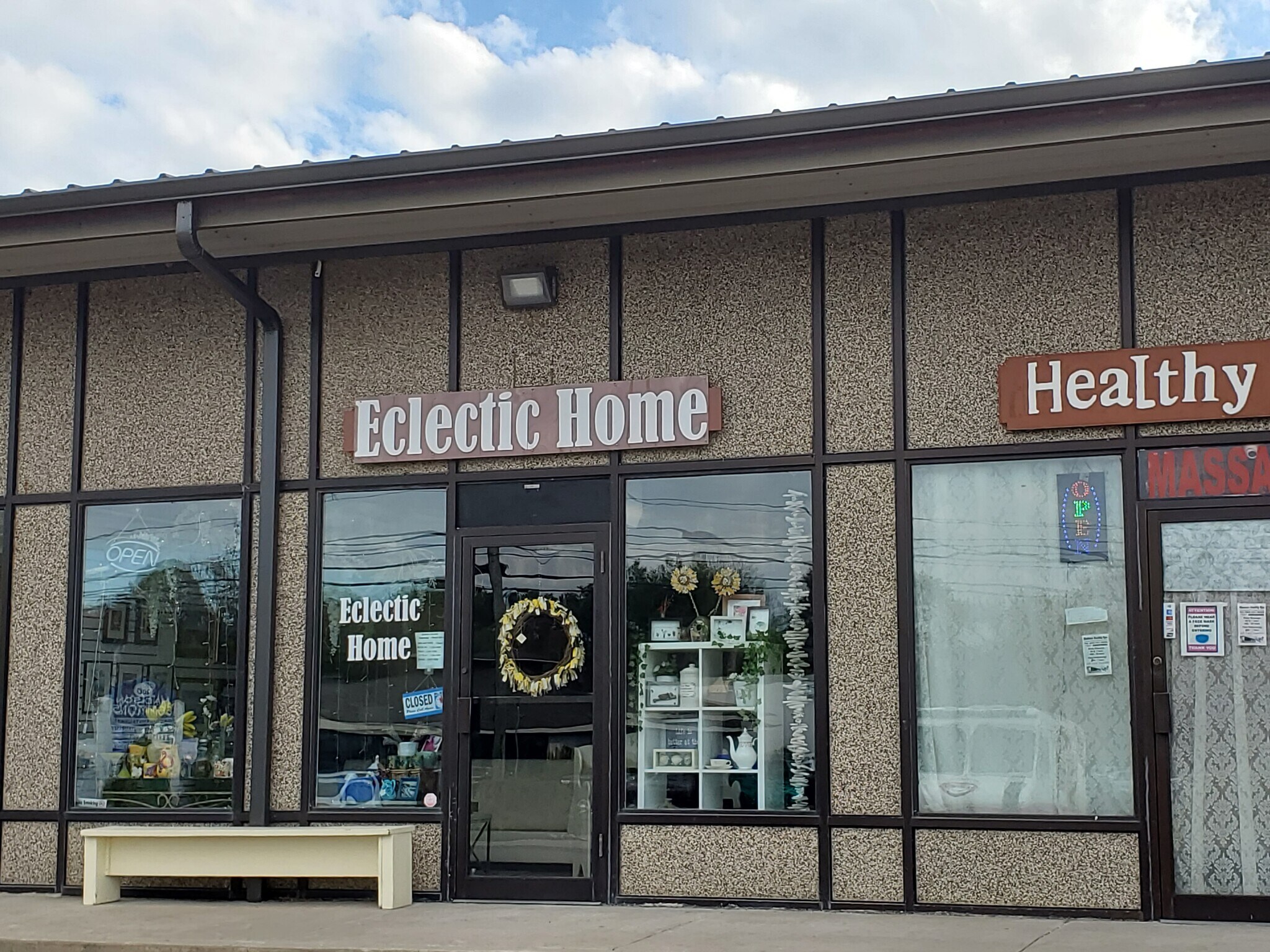 200 Boston Post Rd, Madison, CT for sale Building Photo- Image 1 of 1