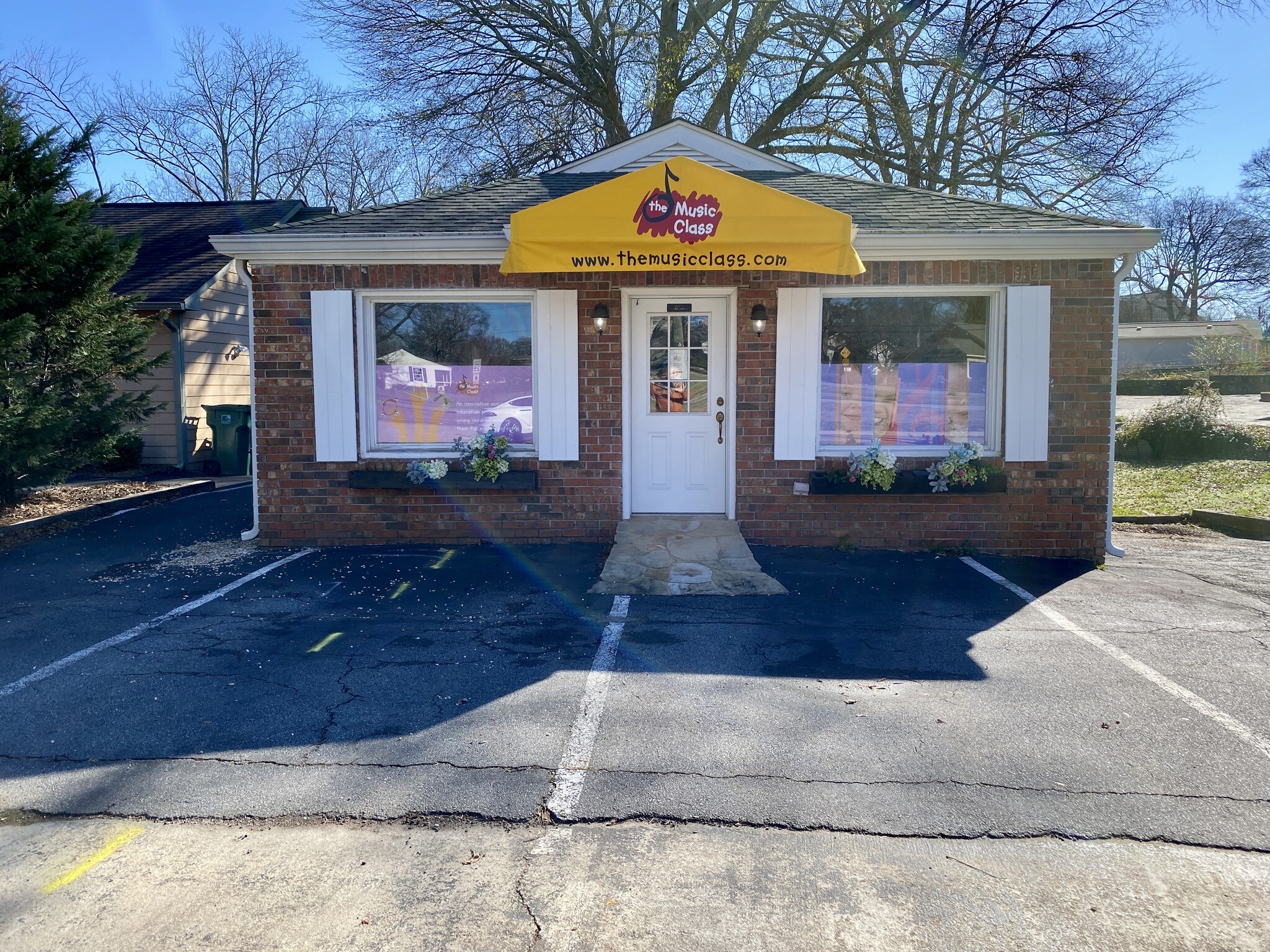 1446 Roswell St SE, Smyrna, GA for sale Primary Photo- Image 1 of 1