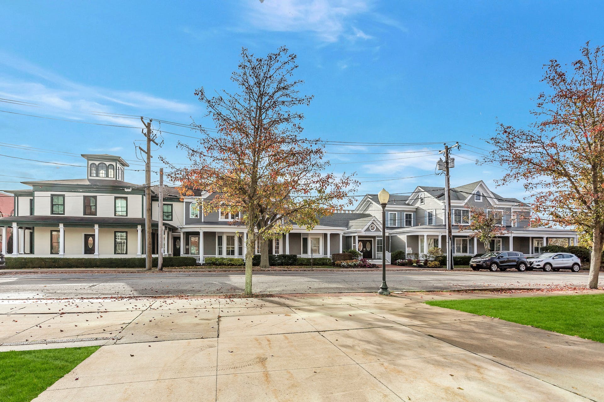 33 W 2nd St, Riverhead, NY for sale Building Photo- Image 1 of 27