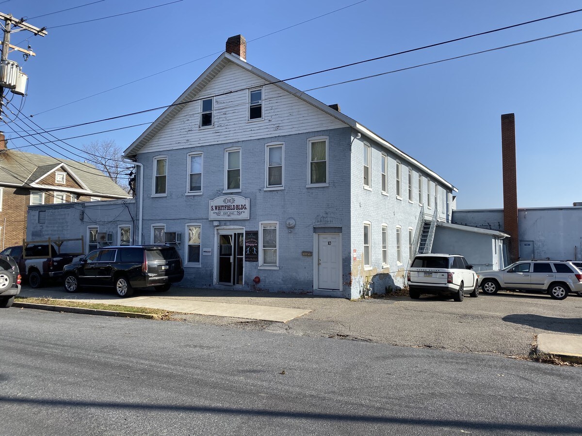 181 S Whitfield St, Nazareth, PA, 18064 Office Space For Lease