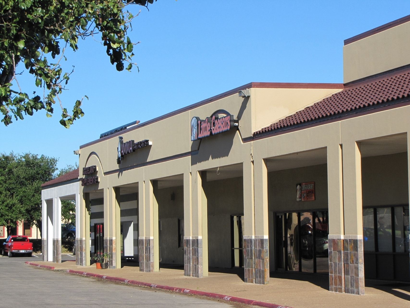 2501 Texas Ave S, College Station, TX 77840 Park Place Plaza